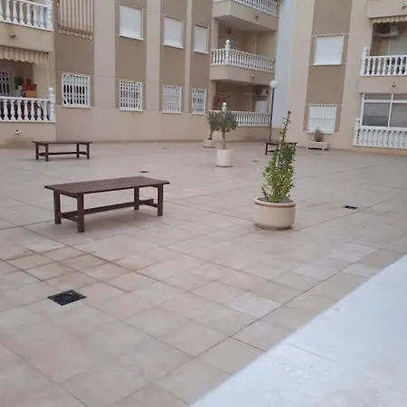 Mer Et Piscine Apartman