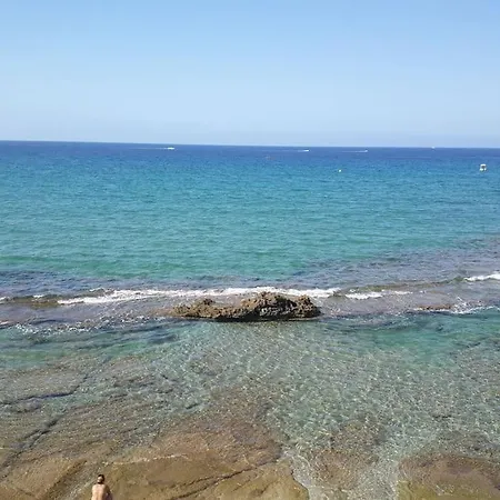 Mer Et Piscine Apartmán